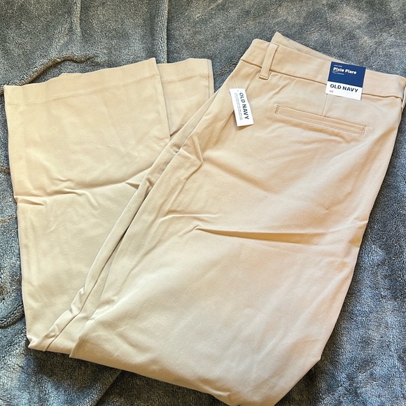 NWT High-Waisted Pixie Flare Pants - Picture 4 of 11